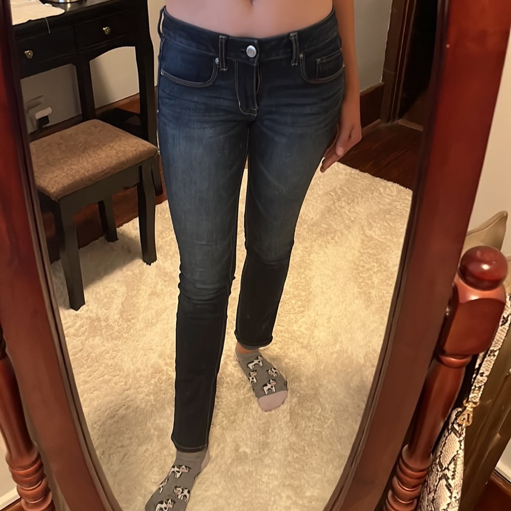 American Eagle Size 4 Skinny Jeans